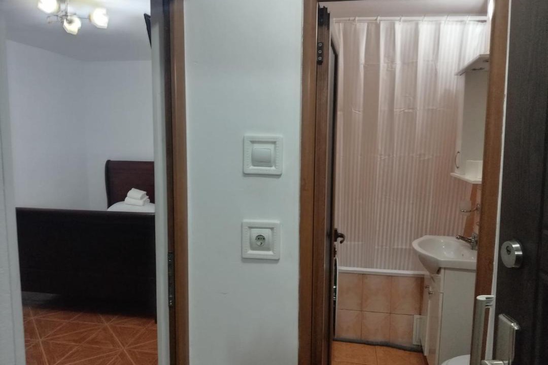 Photo of Bathroom in Falticeni