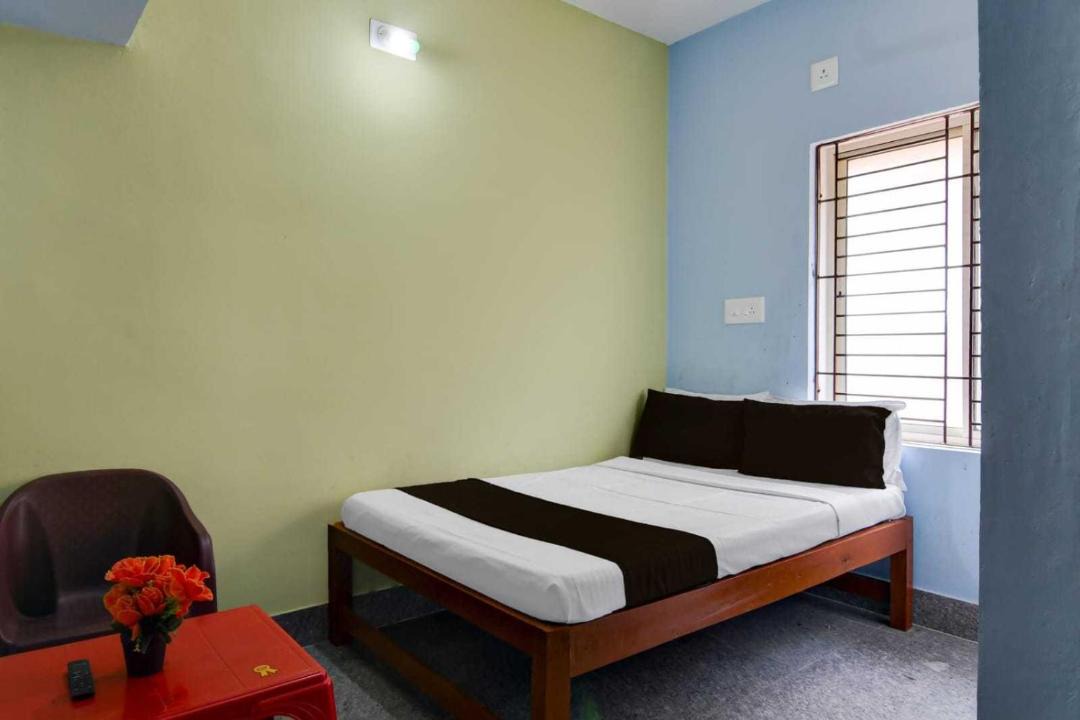 Photo of Bedroom in Ambattur
