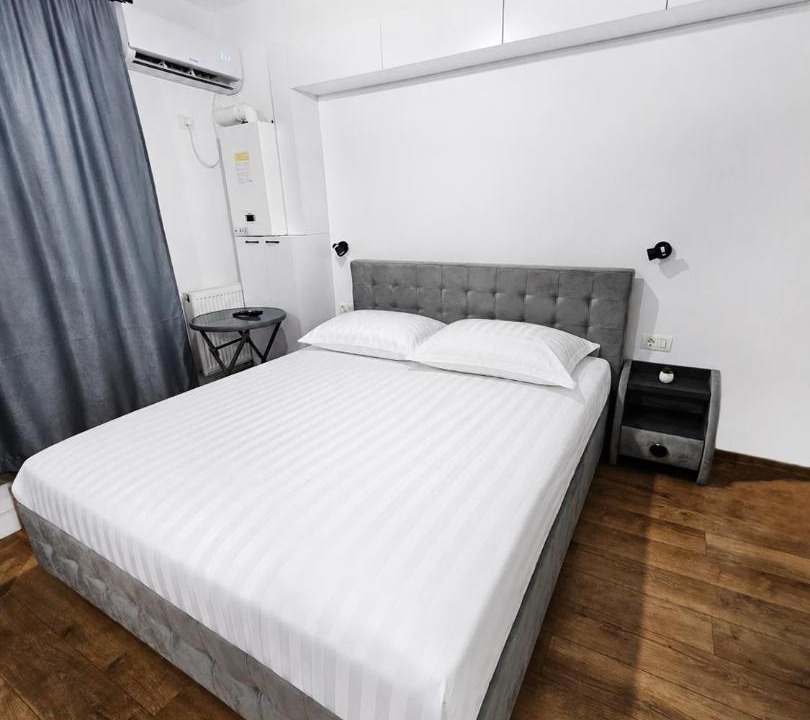 Photo of Bedroom in Saturn