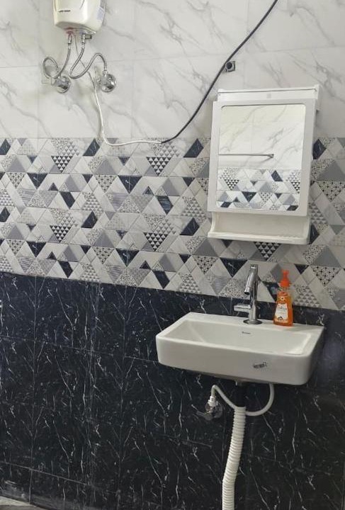 Photo of Bathroom in Muttukadu