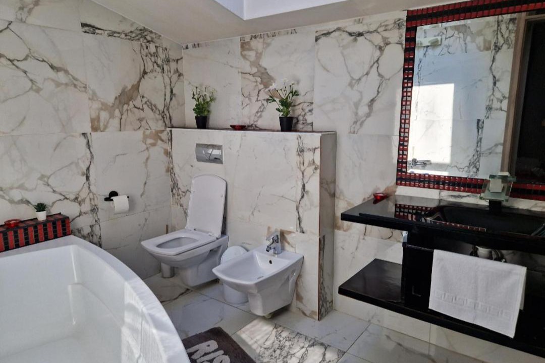 Photo of Bathroom in Apahida