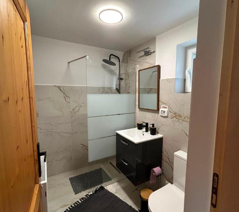 Photo of Bathroom in Brebu Manastirei