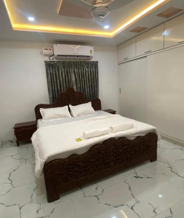 Photo of Bedroom in Srungavarapukota