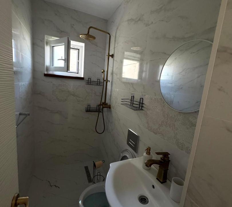 Photo of Bathroom in Orastie