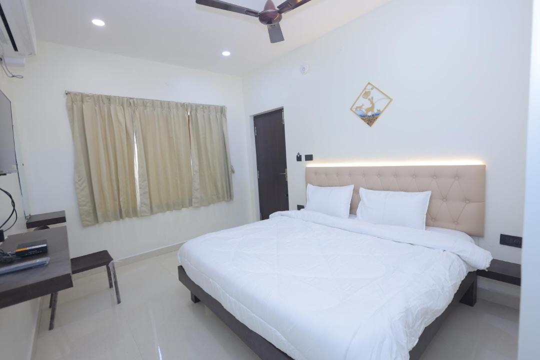 Photo of Bedroom in Srikalahasti