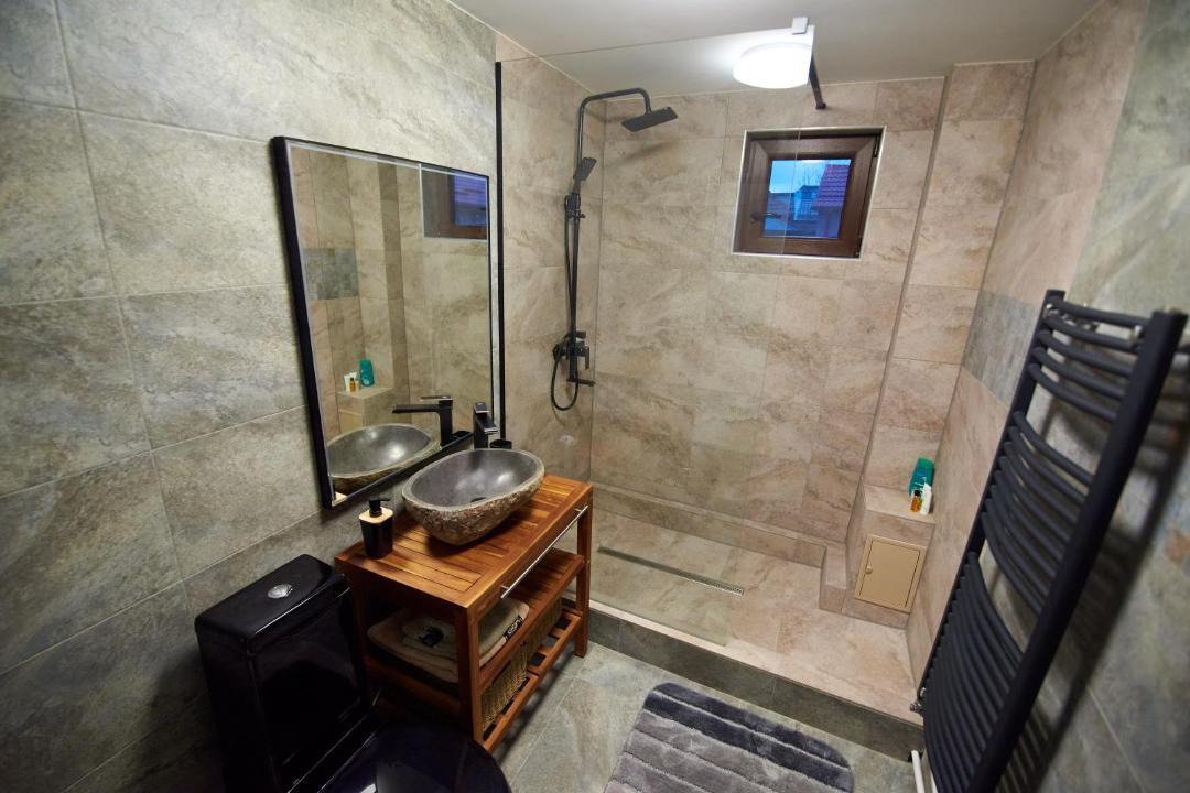 Photo of Bathroom in Bucovat