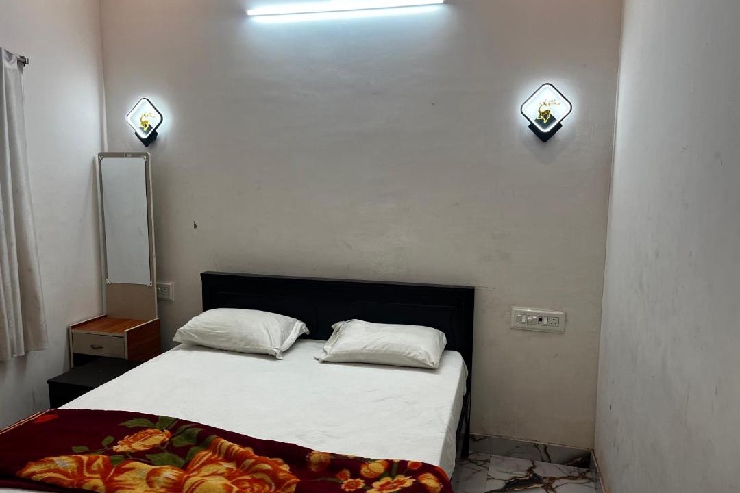 Photo of Bedroom in Rameshwaram