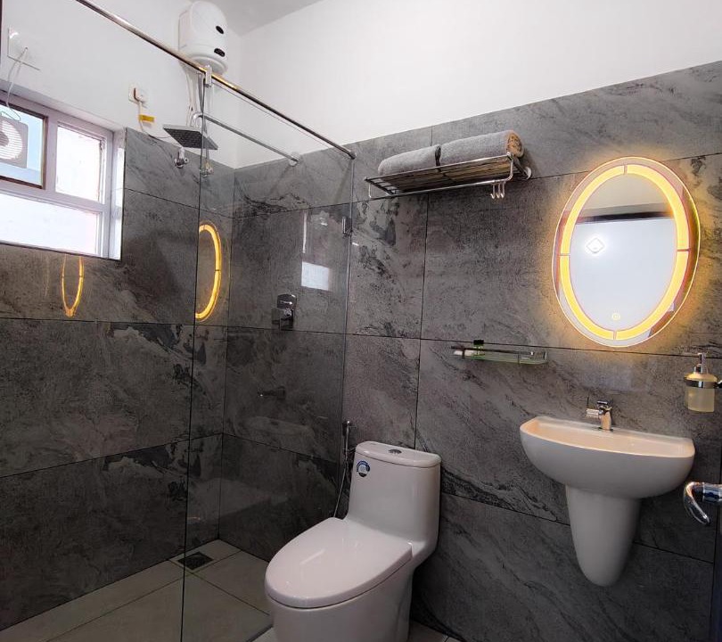 Photo of Bathroom in Varkala