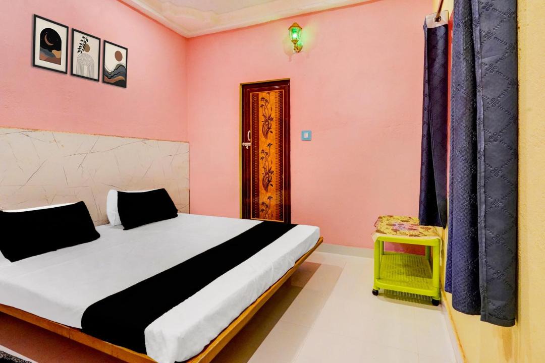 Photo of Bedroom in Anandapur