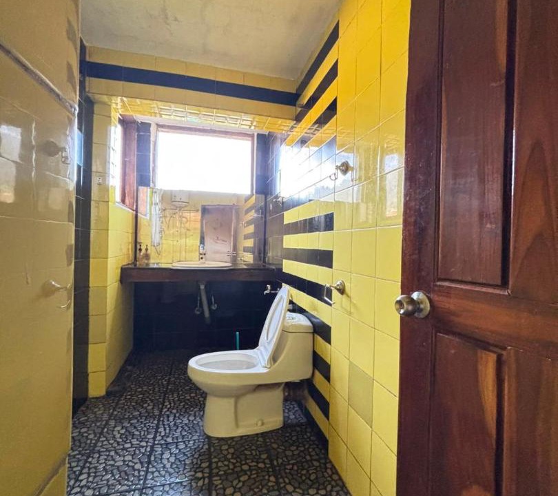 Photo of Bathroom in Thalayathimund