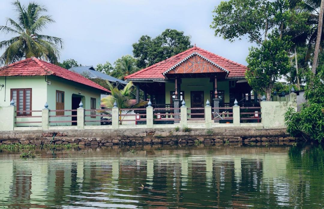 Photo of Others in Mankombu