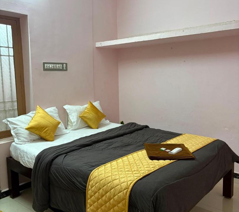 Photo of Bedroom in Pondicherry Beach