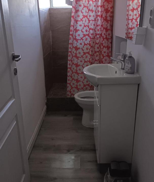 Photo of Bathroom in Tasnad