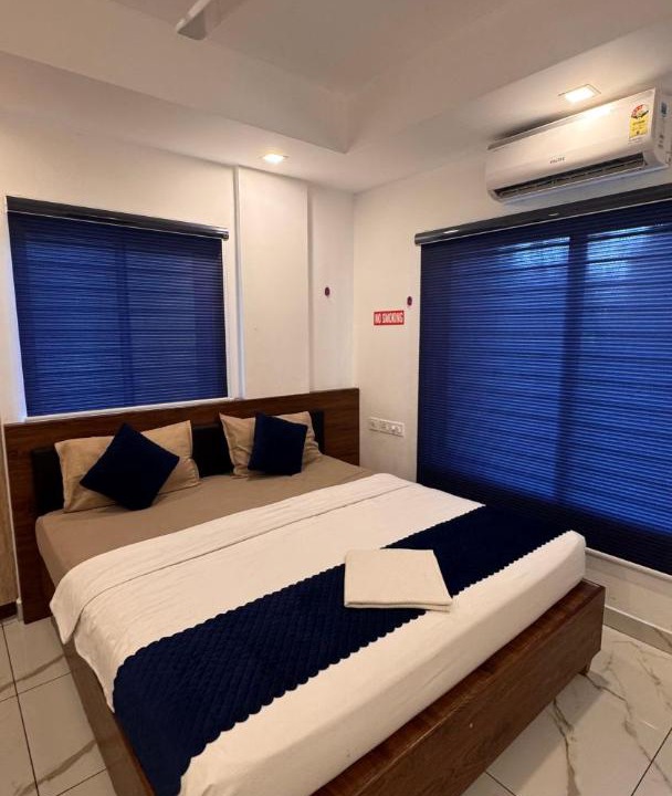 Photo of Bedroom in Kakkanad