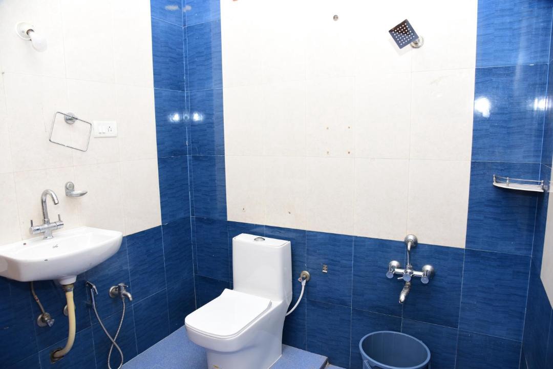 Photo of Bathroom in Kodaikanal