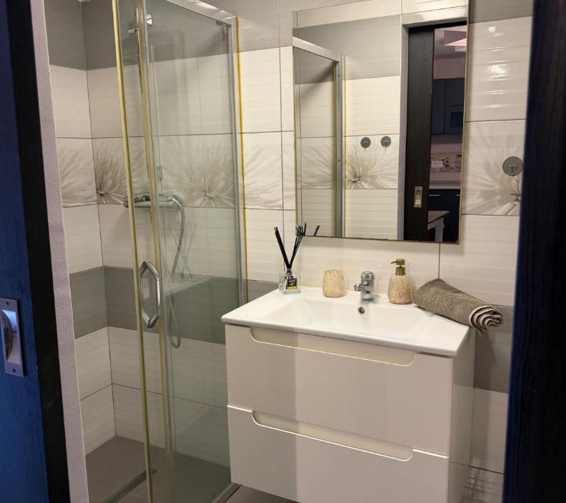 Photo of Bathroom in Lugoj