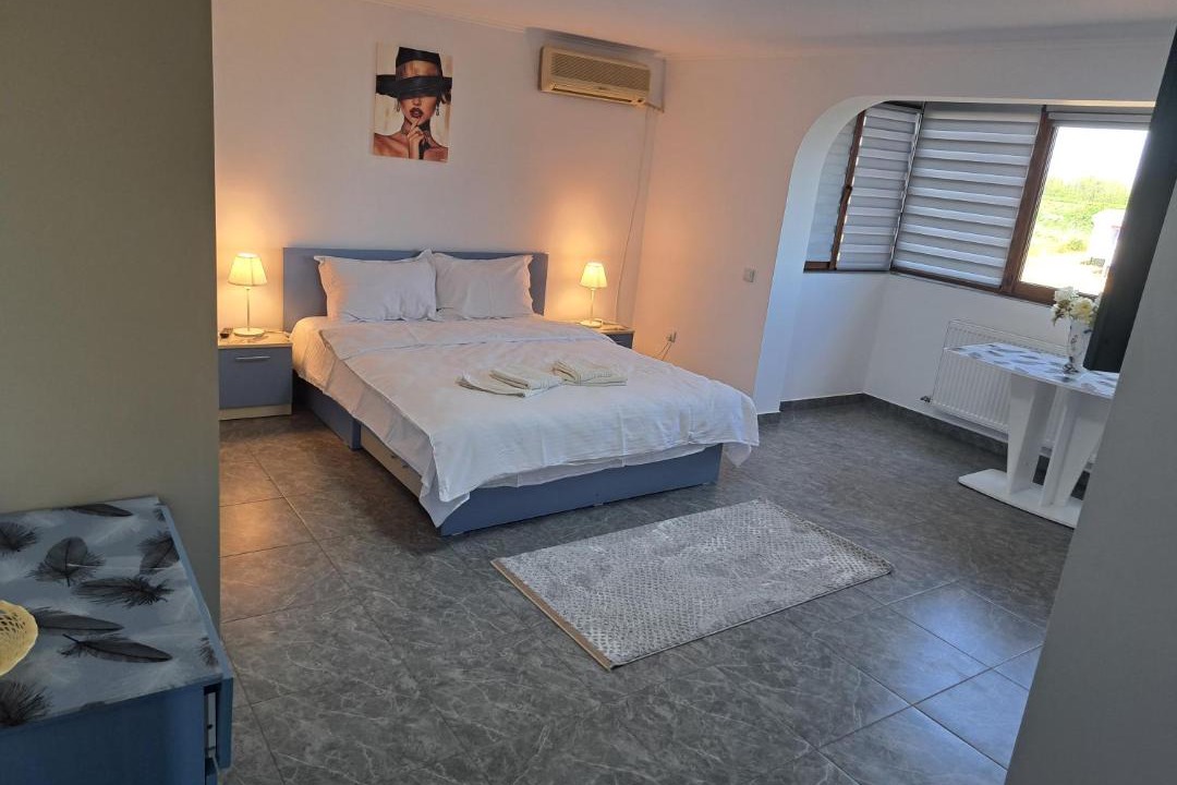 Photo of Bedroom in 2 Mai