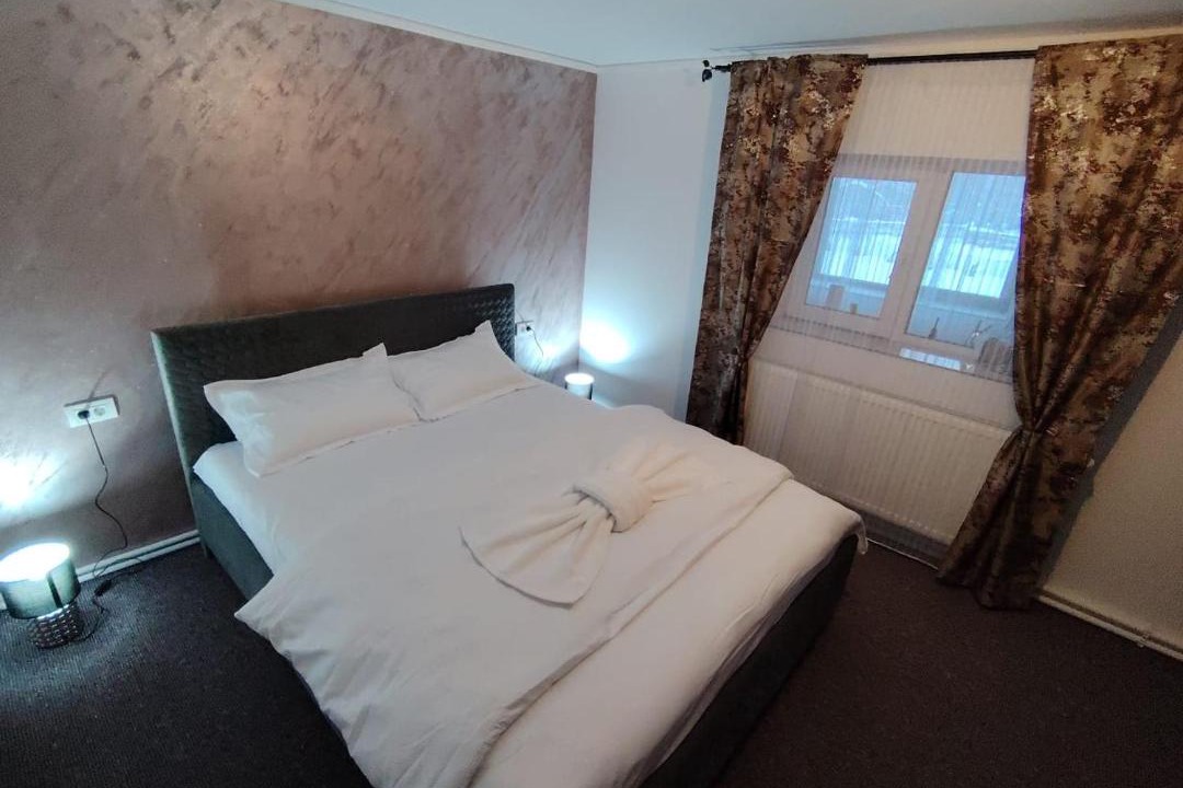 Photo of Bedroom in Pesteana
