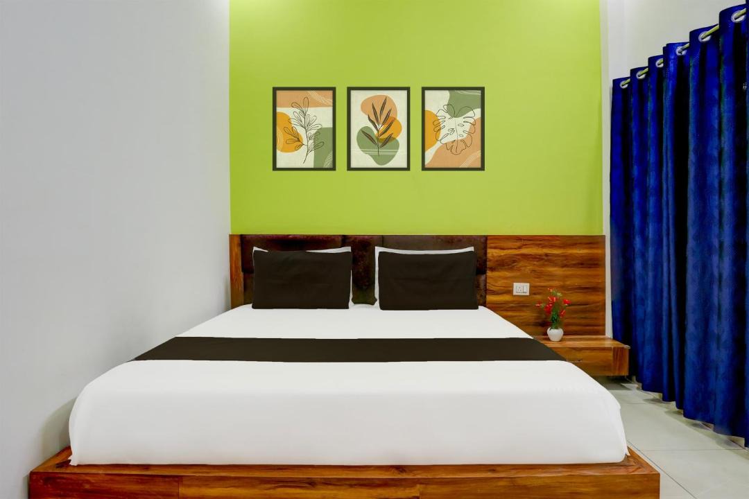Photo of Bedroom in Mayapur