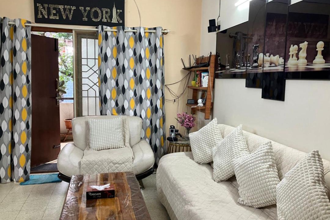 Photo of Livingroom in Kalasipalya
