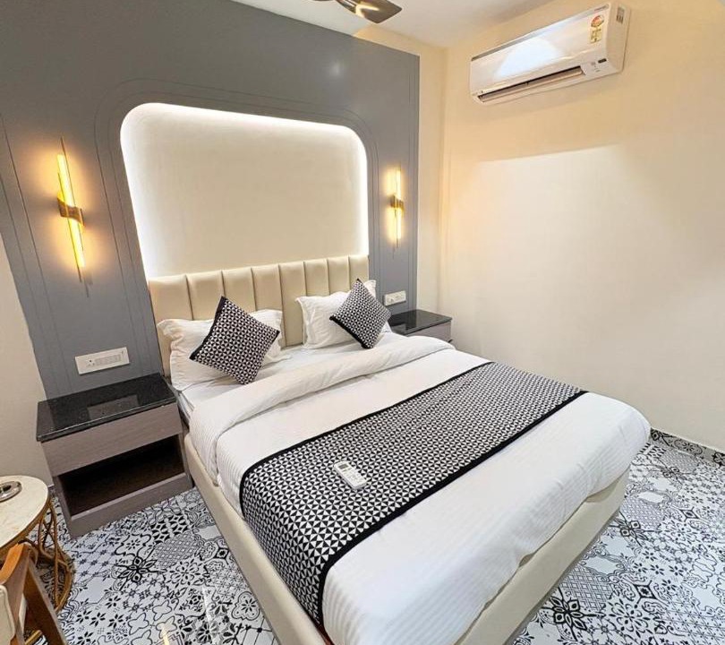Photo of Bedroom in Khattalwada