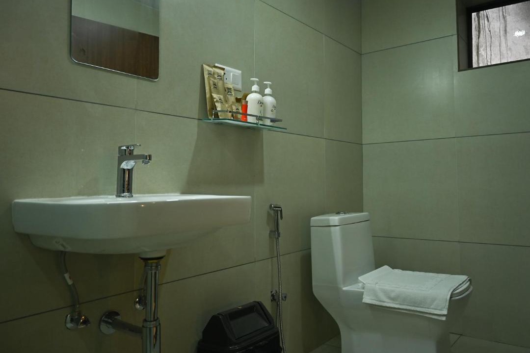 Photo of Bathroom in Elappara