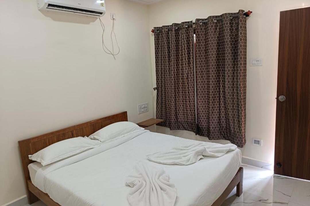 Photo of Bedroom in Shiroda