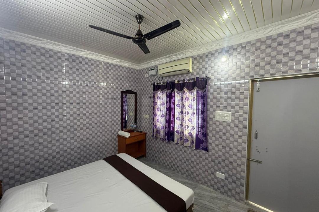 Photo of Bedroom in Tindivanam