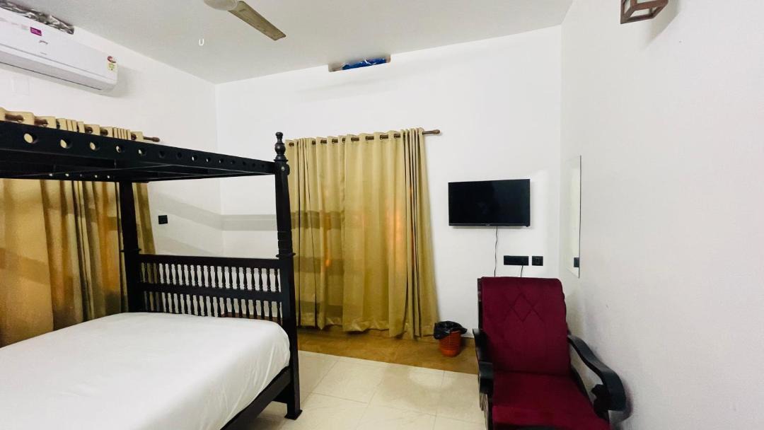 Photo of Bedroom in Edapalli