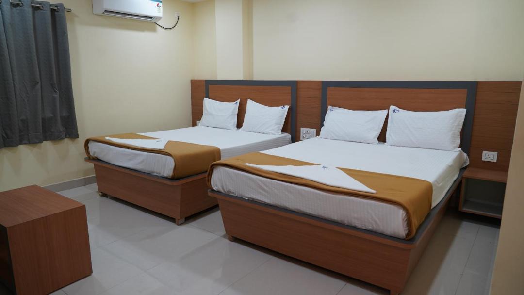Photo of Bedroom in Suryabagh