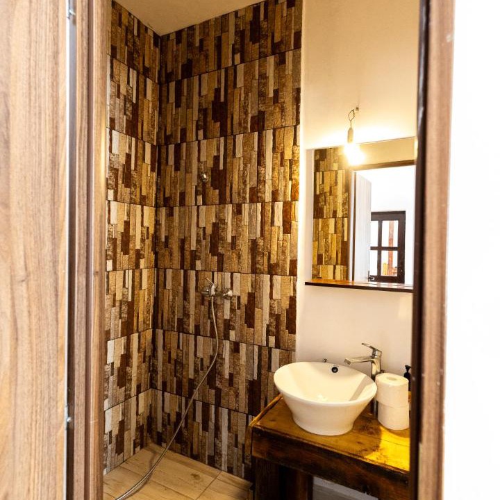 Photo of Bathroom in Armaseni Noi