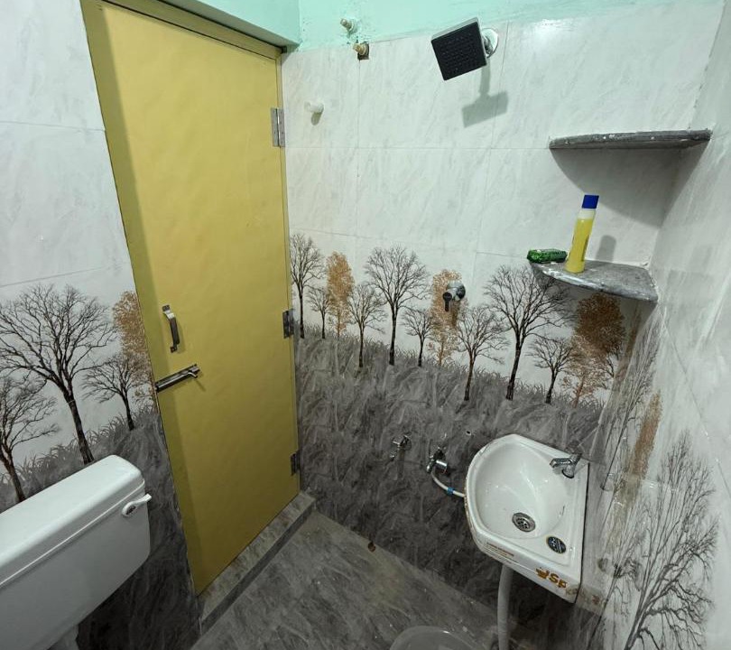 Photo of Bathroom in Enathur