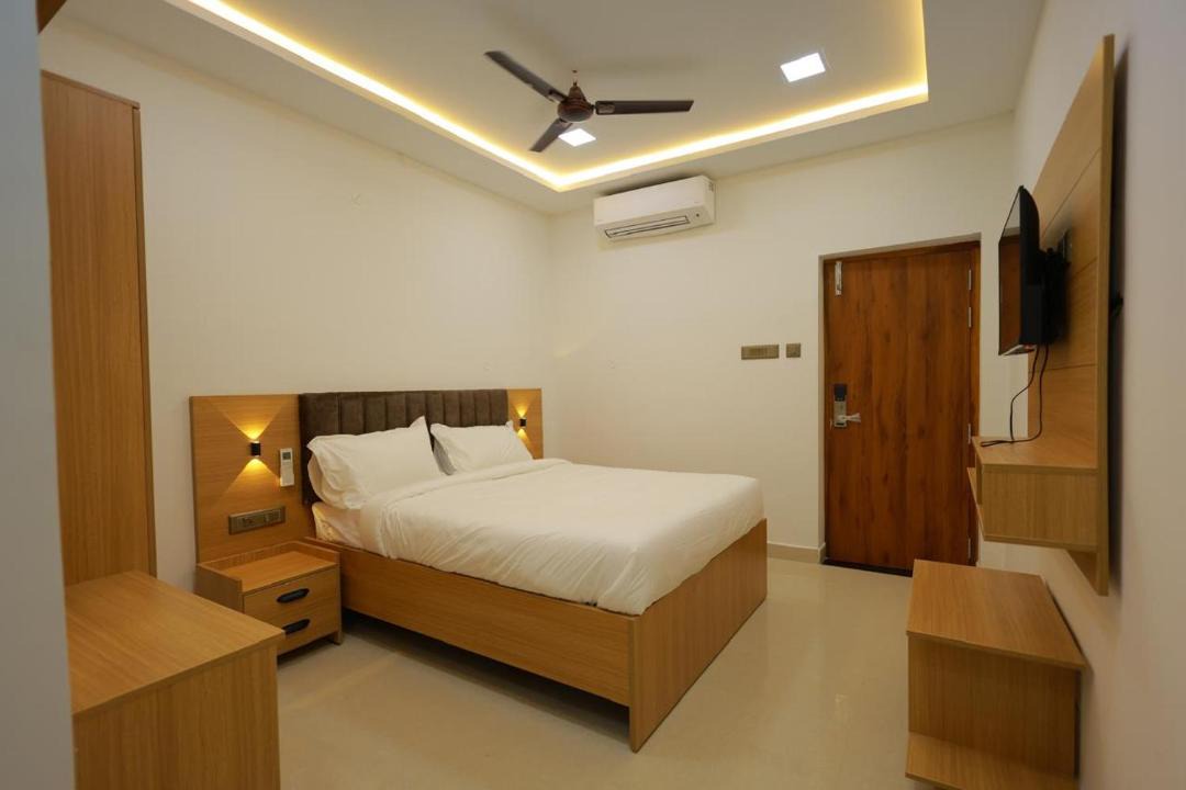 Photo of Bedroom in Velankanni