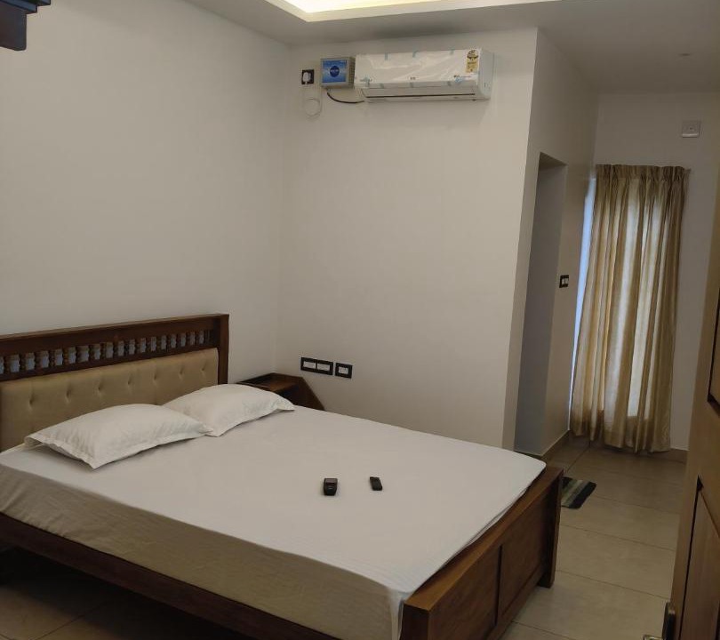 Photo of Bedroom in Thiruvananthapuram