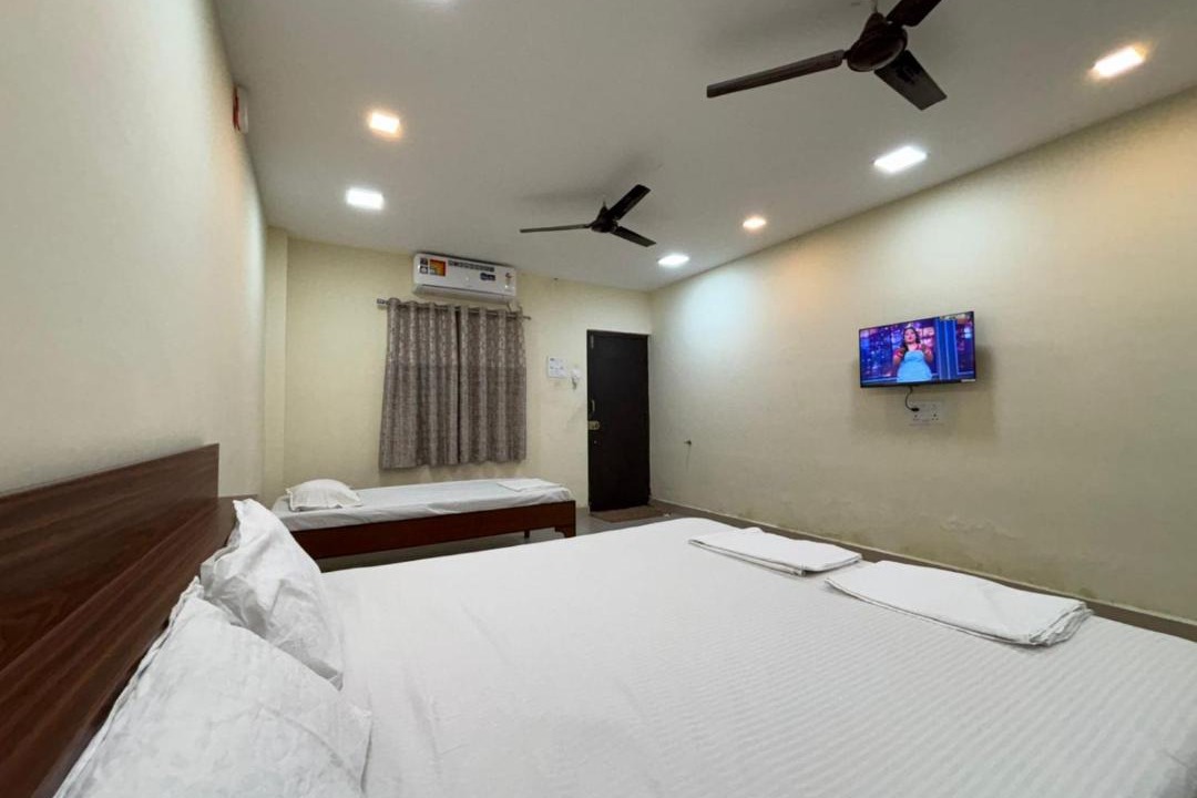 Photo of Bedroom in Adoni