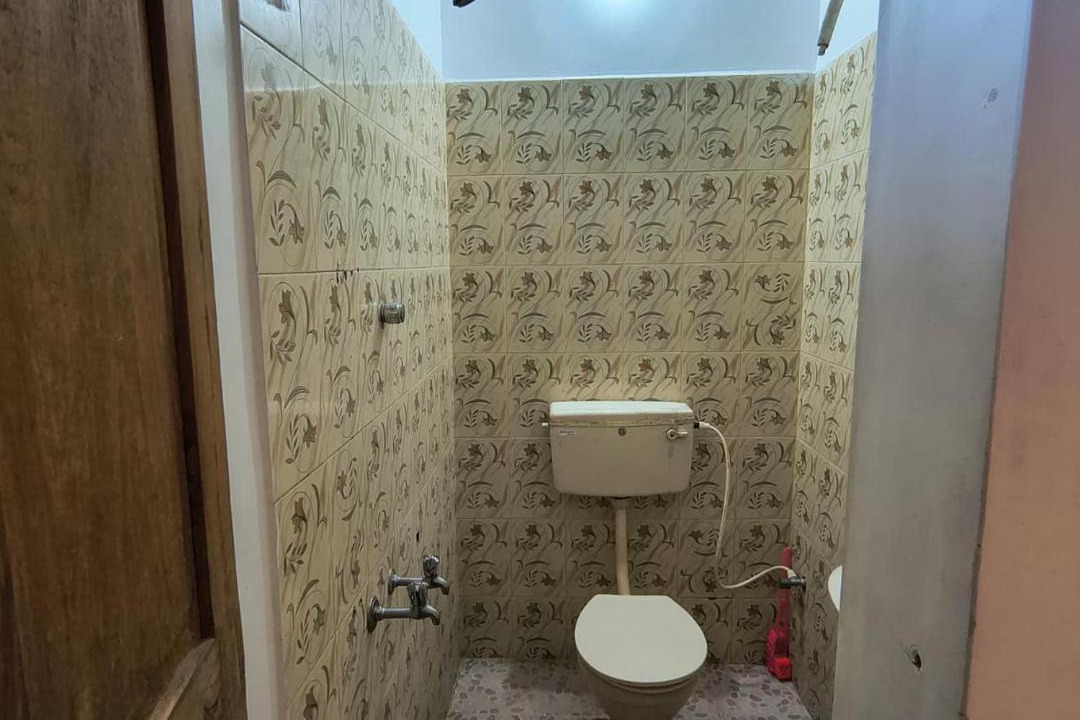 Photo of Bathroom in Kuilapalayam