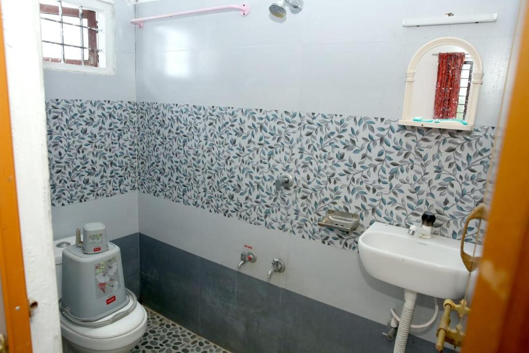 Photo of Bathroom in Pirmed
