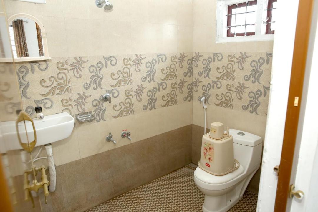 Photo of Bathroom in Pirmed