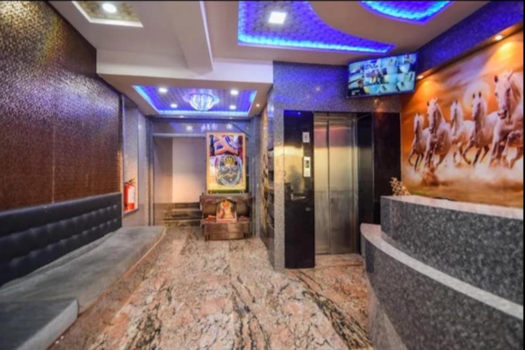 Photo of Others in Gayariawas
