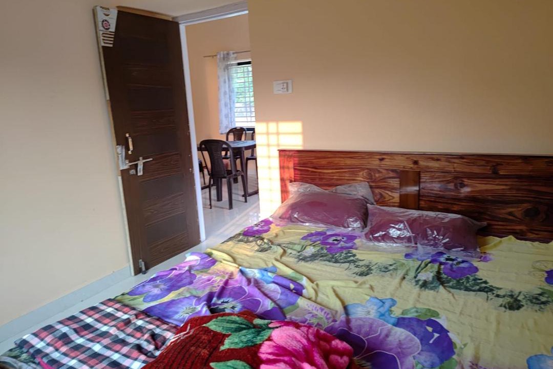 Photo of Bedroom in Karwar