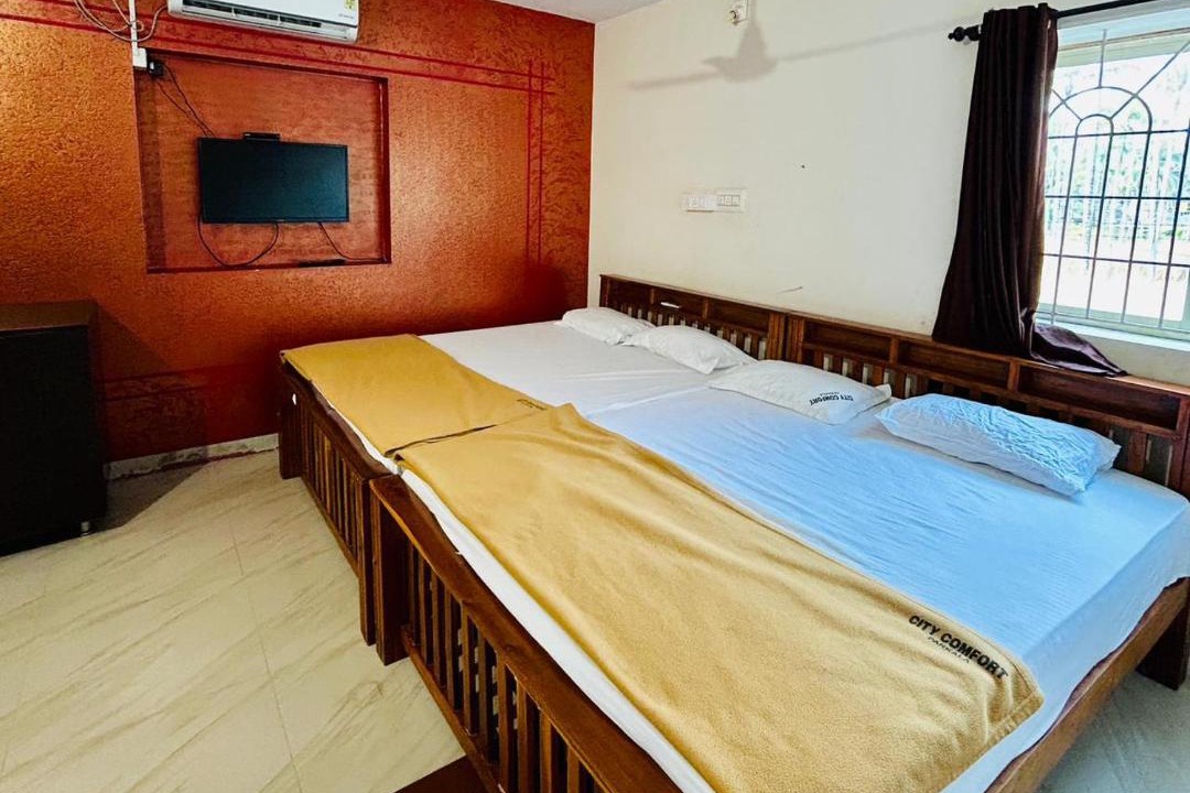 Photo of Bedroom in Tonse West