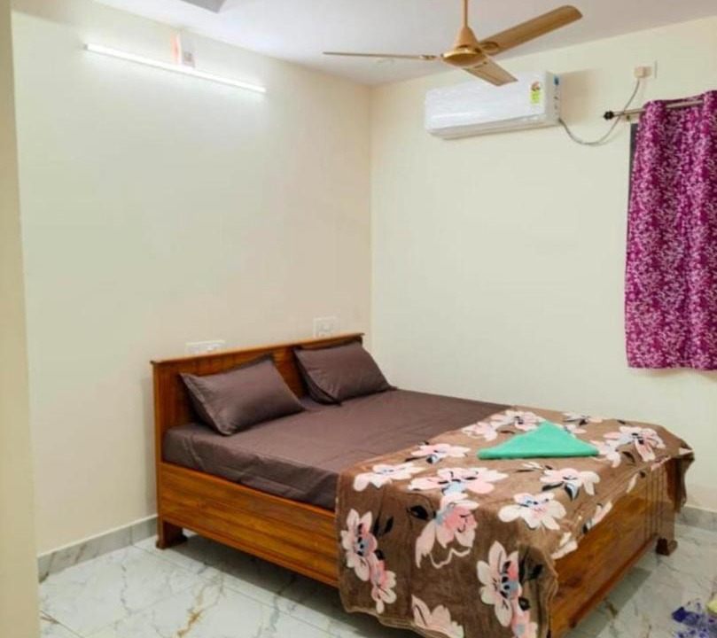 Photo of Bedroom in Kakinada