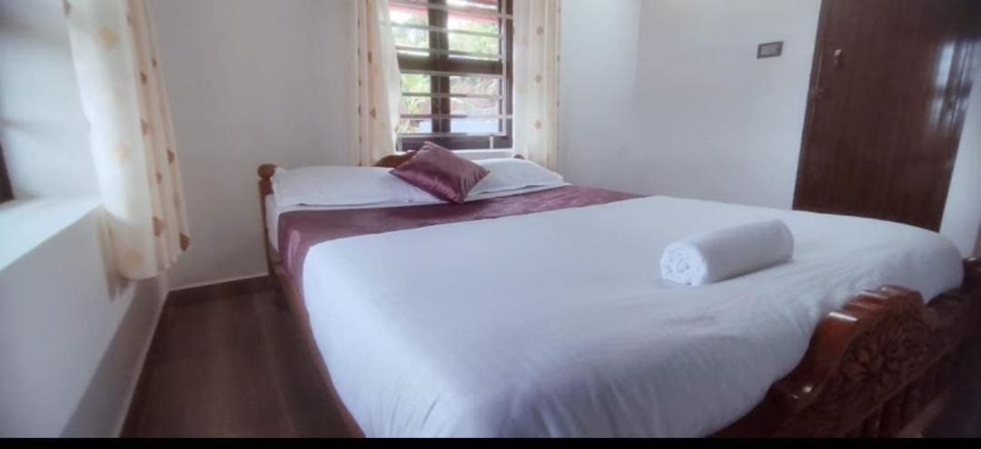 Photo of Bedroom in Madikeri