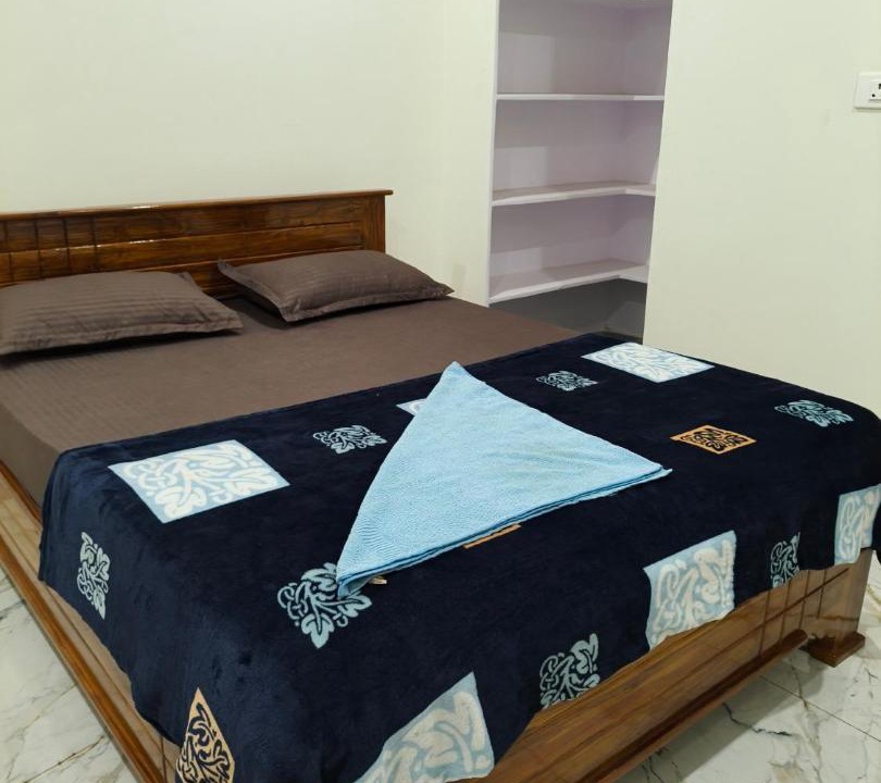 Photo of Bedroom in Kakinada