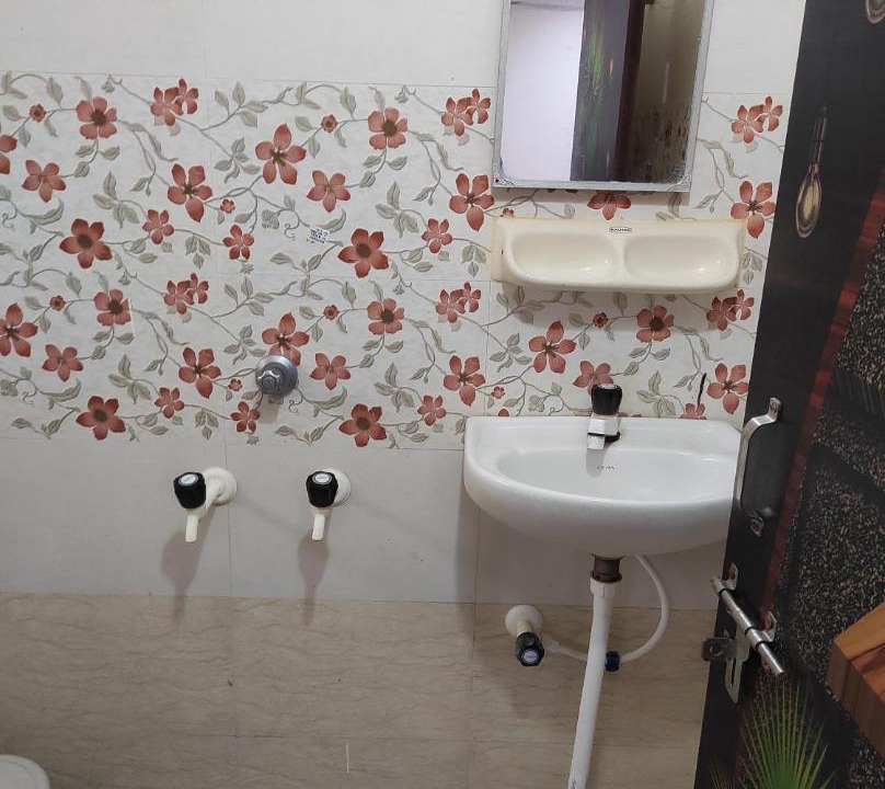 Photo of Bathroom in Mopidevi