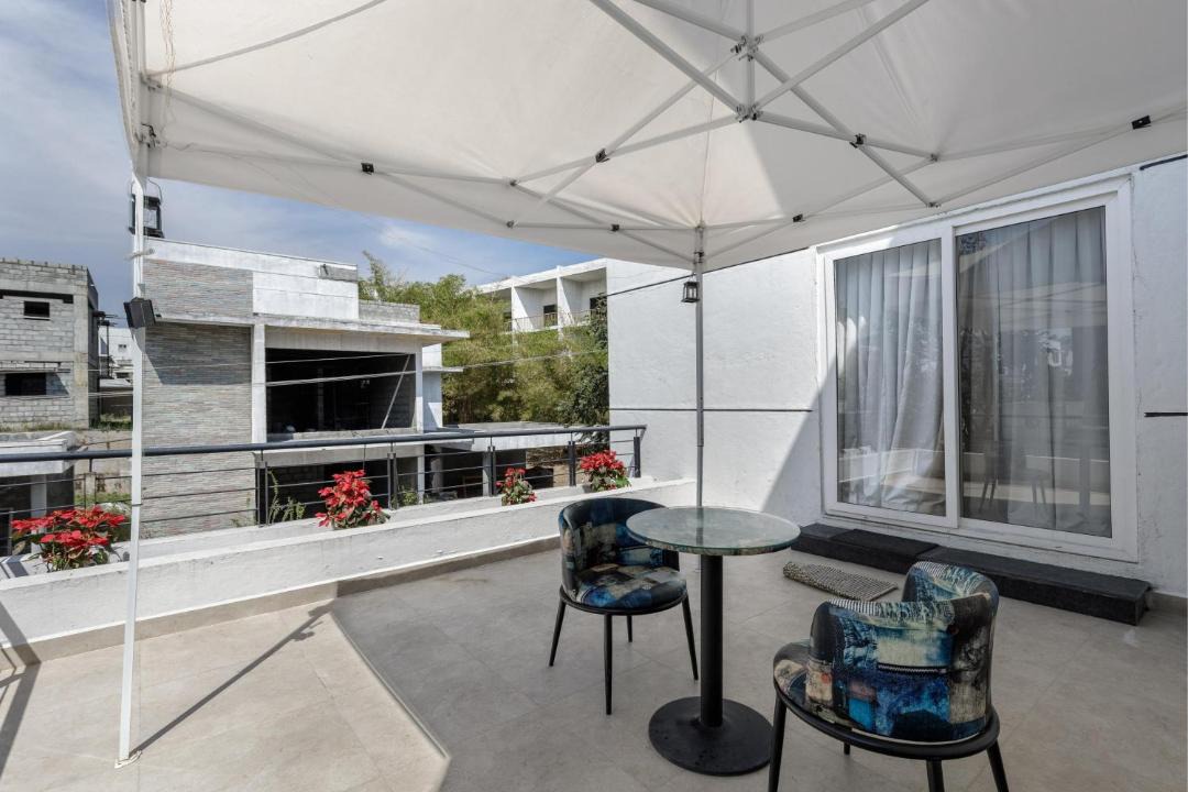 Photo of Patio Balcony in Denkanikota
