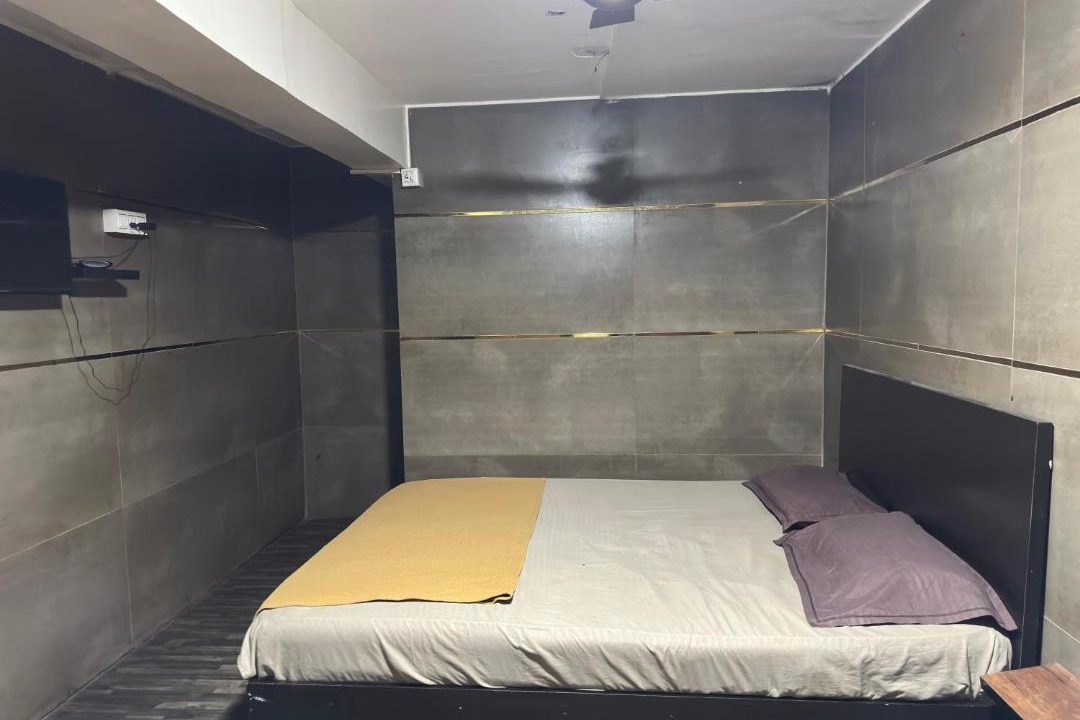 Photo of Bedroom in Kalasipalya