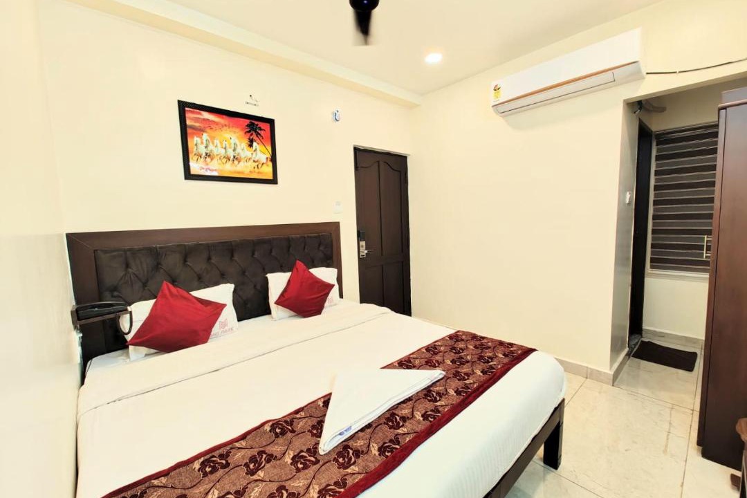 Photo of Bedroom in Mylapore Tiruvallikk
