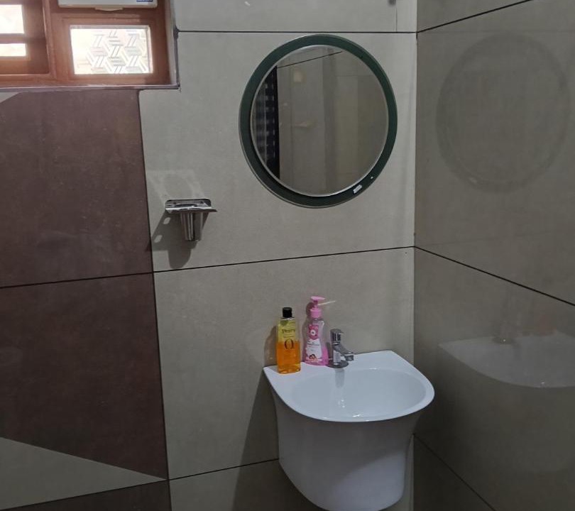 Photo of Bathroom in Mananthavady
