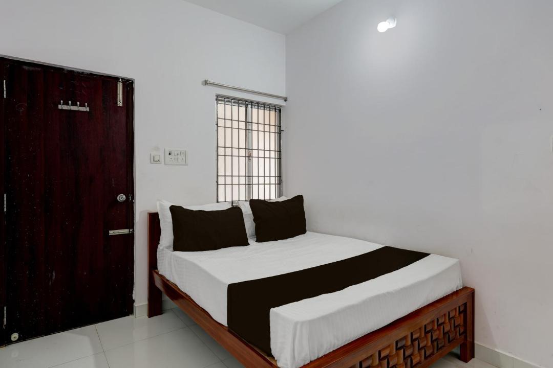 Photo of Bedroom in Medavakkam
